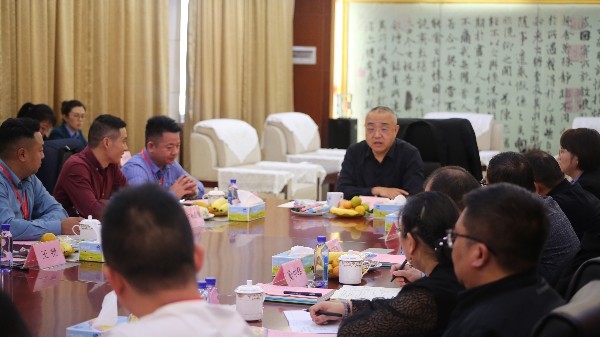 “同心同行，砥礪前進(jìn)”，董事長(zhǎng)與戰(zhàn)略經(jīng)銷商共同探討瑪西爾未來(lái)發(fā)展